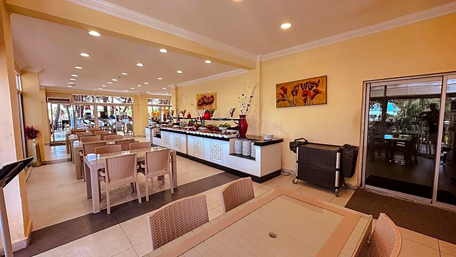 Prenses Sealine Beach Hotel