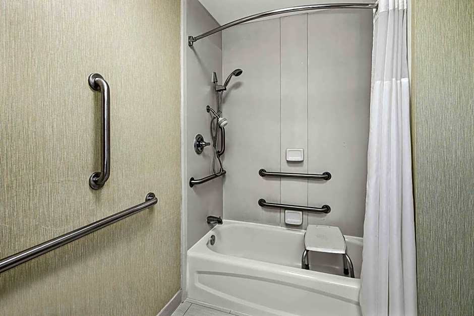 Hampton Inn By Hilton Richmond-Southwest-Hull Street