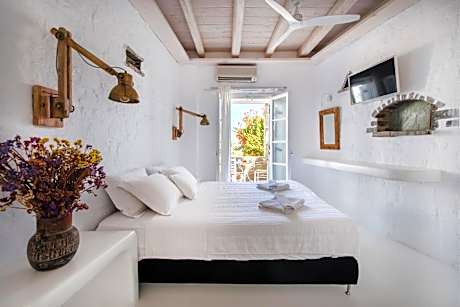 Premium Double Room with Pool View