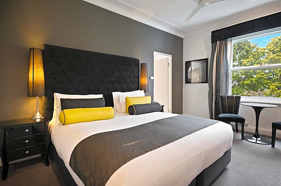 Hydro Majestic Blue Mountains