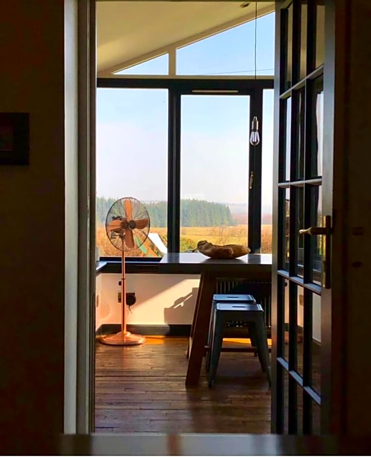 Trossachs Barn & Cabin - boutique B&B