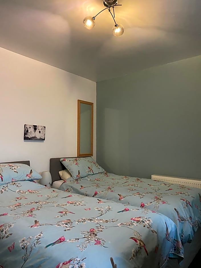 Jacquie's B&B -Dumfries-Room with a view