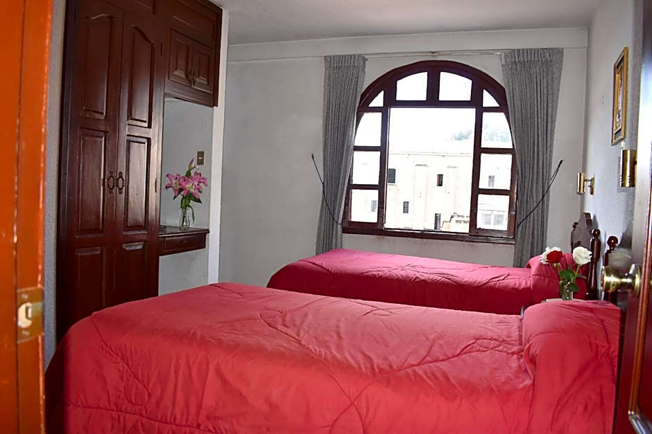 Hotel Huasi Continental