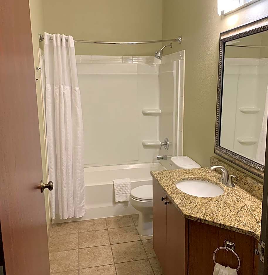 Best Western University Inn & Suites
