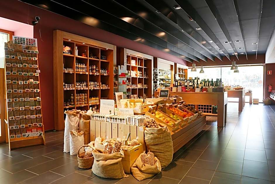 Hotel Món Sant Benet