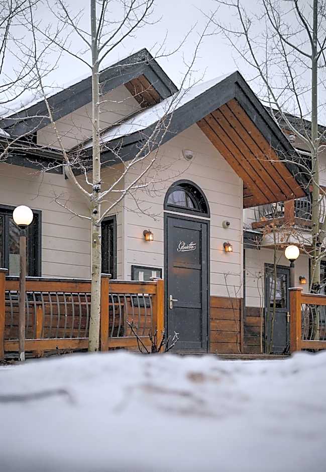 Anvil Hotel
