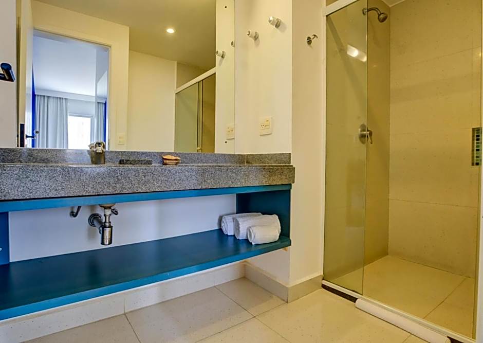 Quality Suites Alphaville