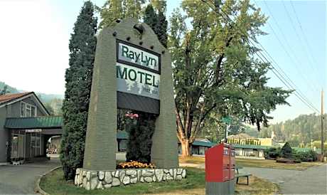 Ray Lyn Motel