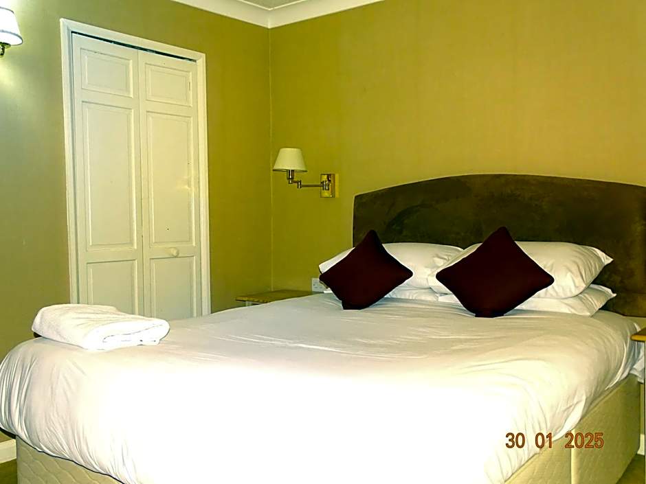 Donington Manor Hotel