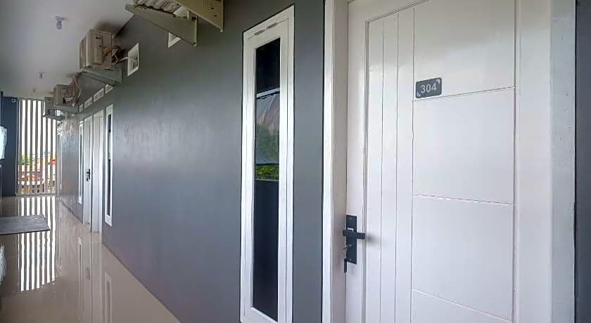 RedDoorz near Laweyan Gentan