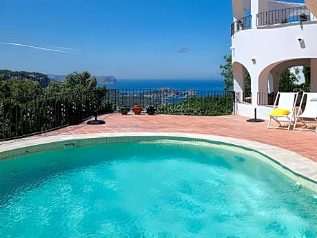 Global Los Buhitos - By Global Rental Holidays 9975