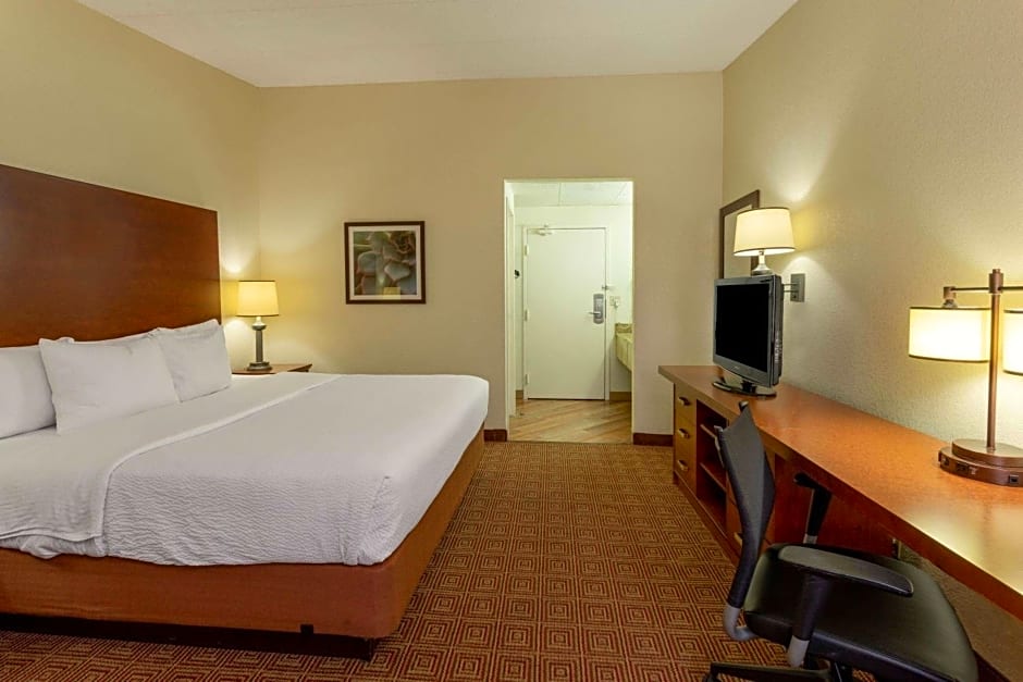 La Quinta Inn & Suites by Wyndham Minneapolis Airport Bloomingto