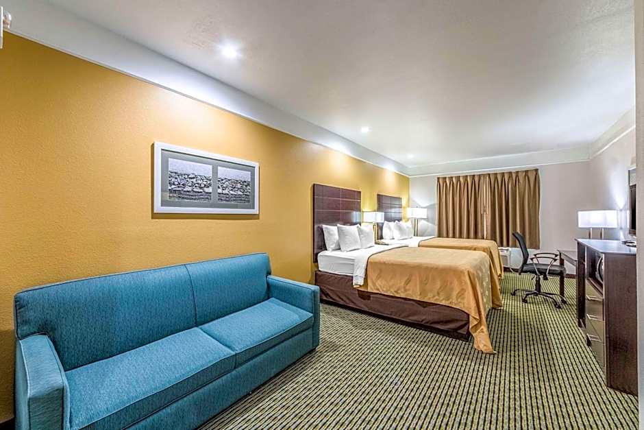 Quality Inn & Suites Seaworld North