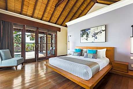 Four-Bedroom Ocean View Pool Villa