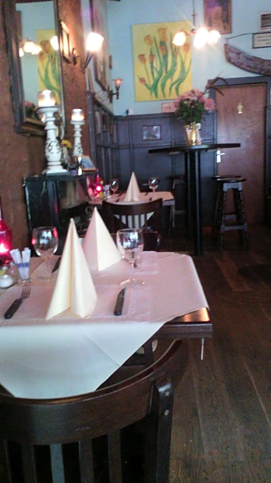 Schuttershof Heerlen - Adults Only