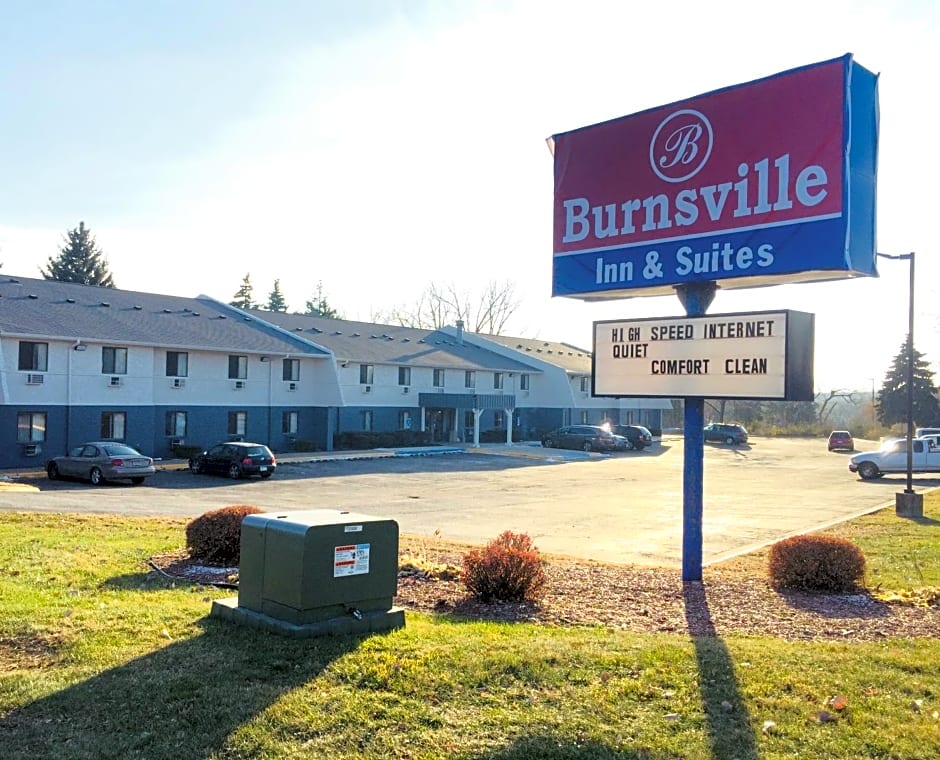 Burnsville Inn & Suites