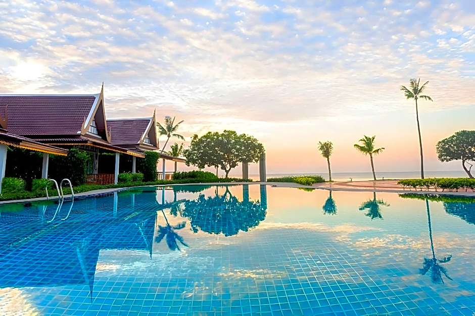 Aura Samui Best Beach Hotel