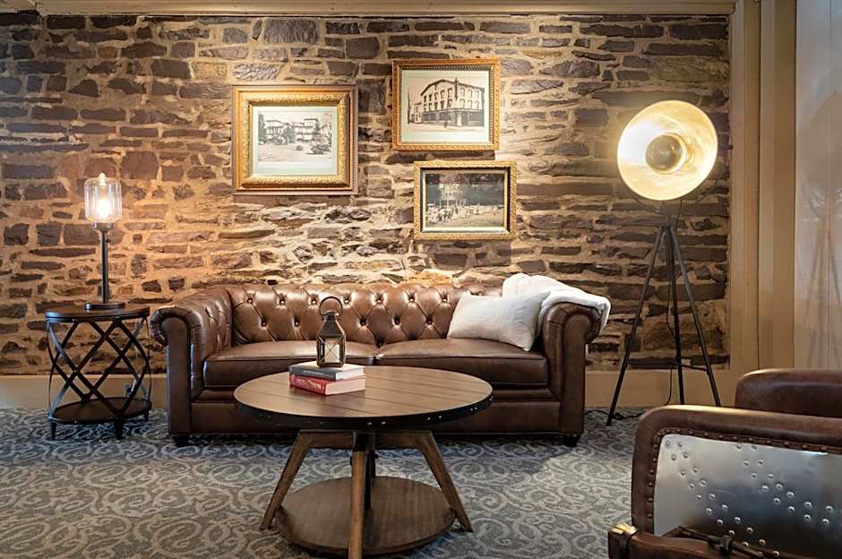 Pine Barn Inn