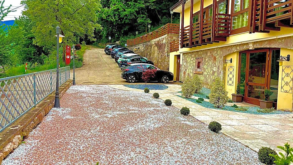 Hotel al Dòs - Breakfast & Private SPA