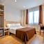 Hotel Glories