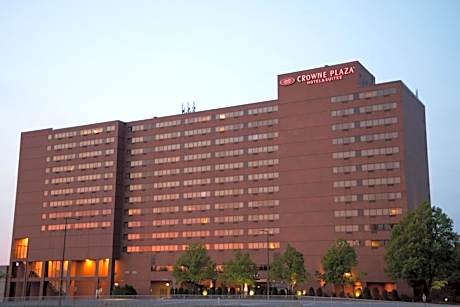 Crowne Plaza Suites MSP Airport - Mall of America By IHG