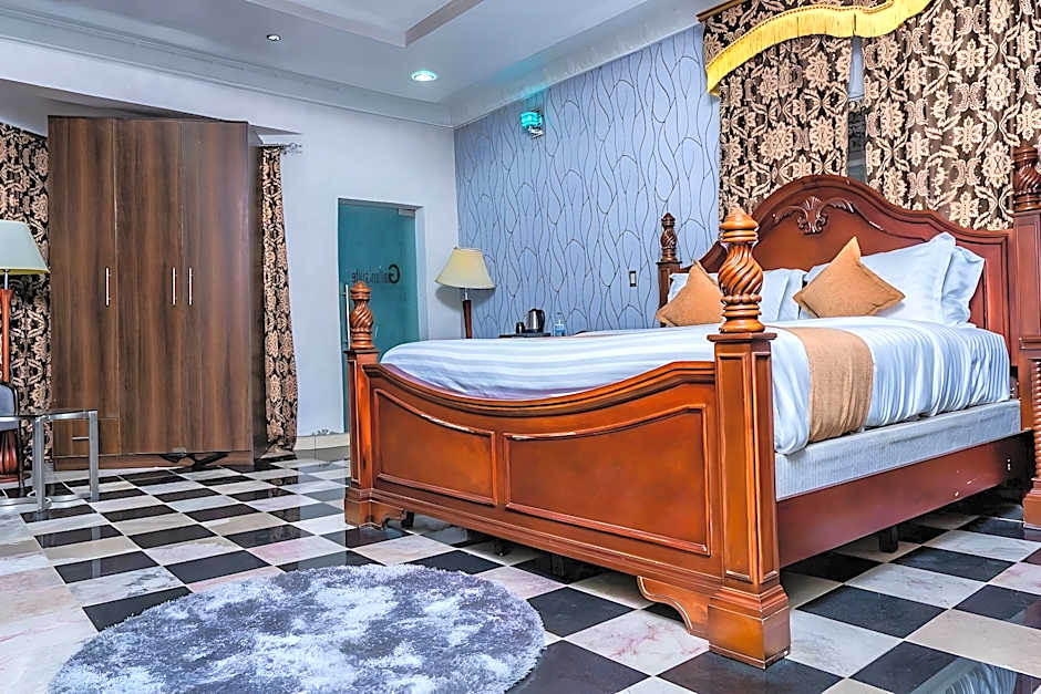 Gallani Suites Hotel