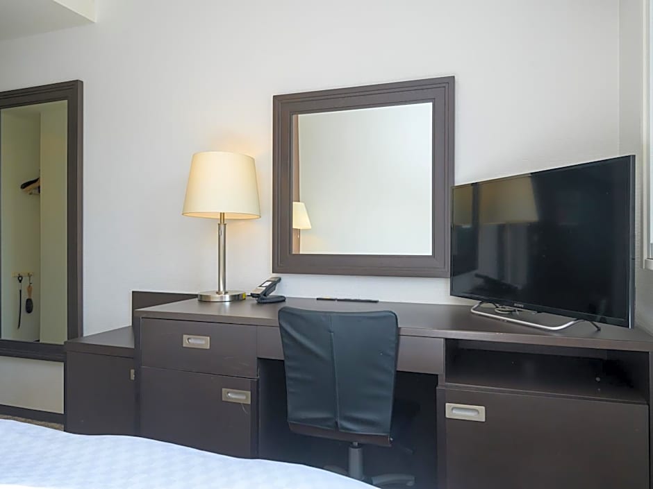Centre One Hotel Handa