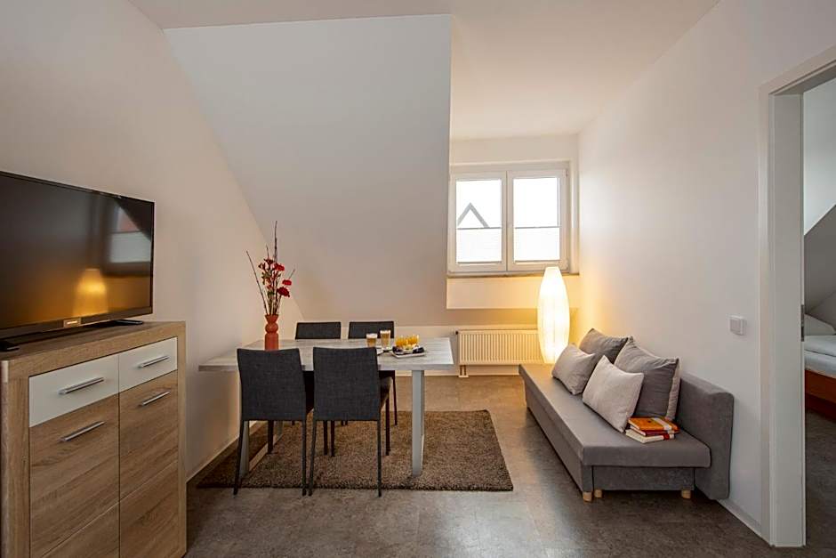 Hotel & Boarding House Schlosserwirt