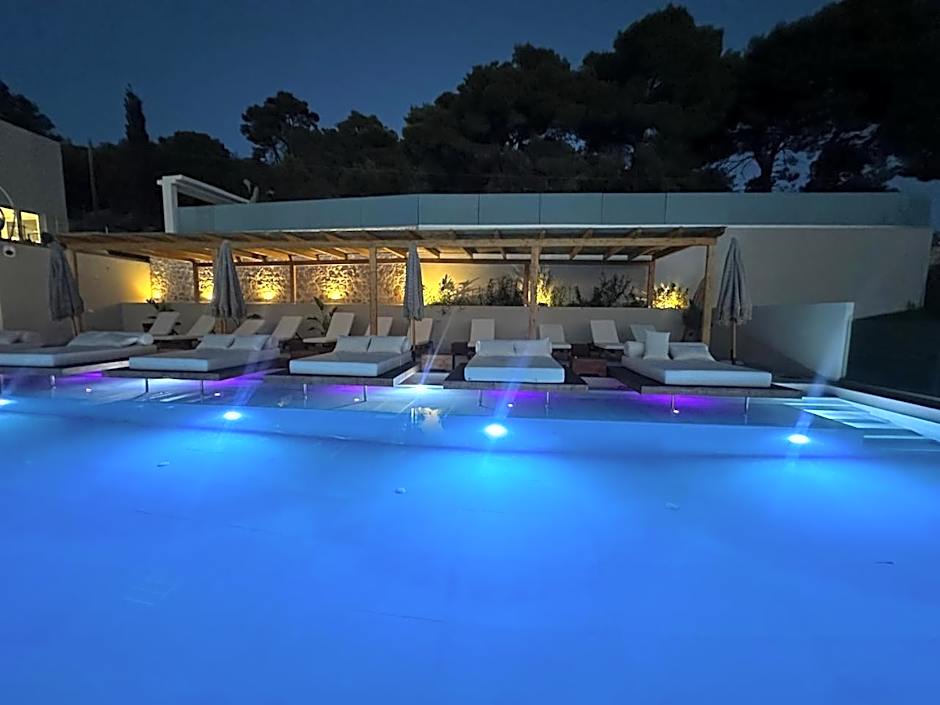 Myzith Luxury Suites