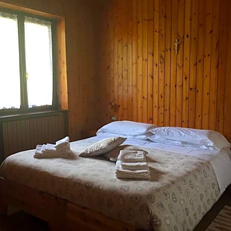 One-Bedroom Apartment (4 Adults)