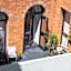 Hotel 115