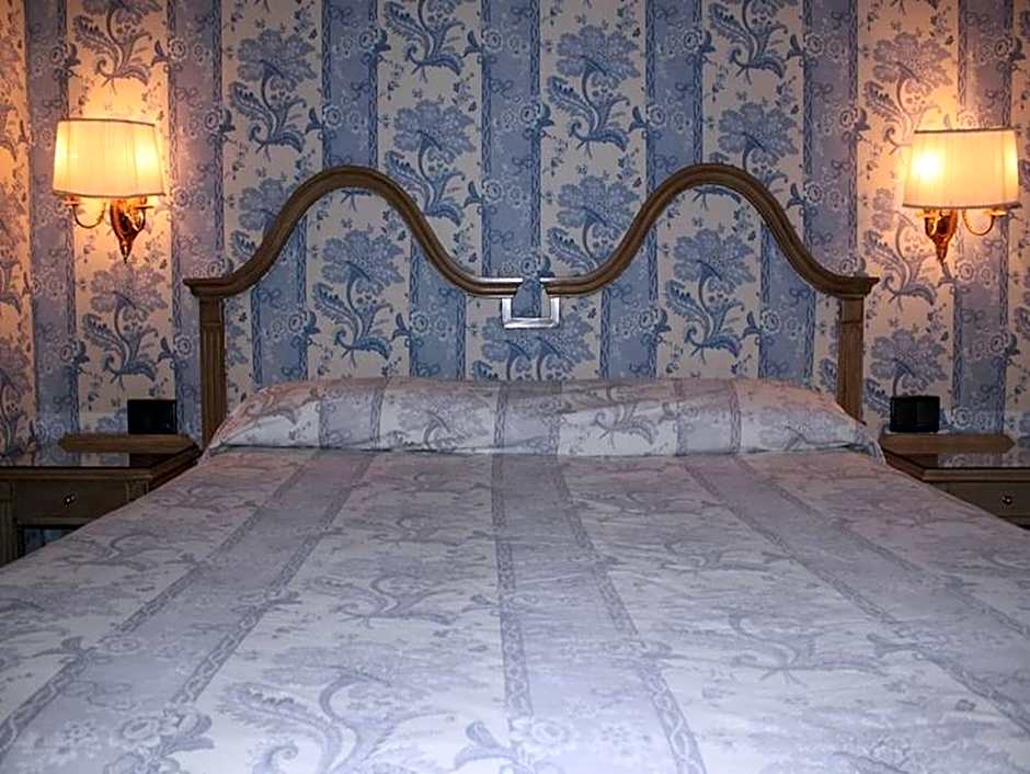 Hotel Ebora by Vivere Stays