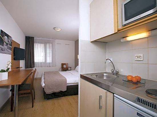 Sejours & Affaires Pantin Charles De Gaulle