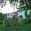 Yaliyani Motel Restaurant
