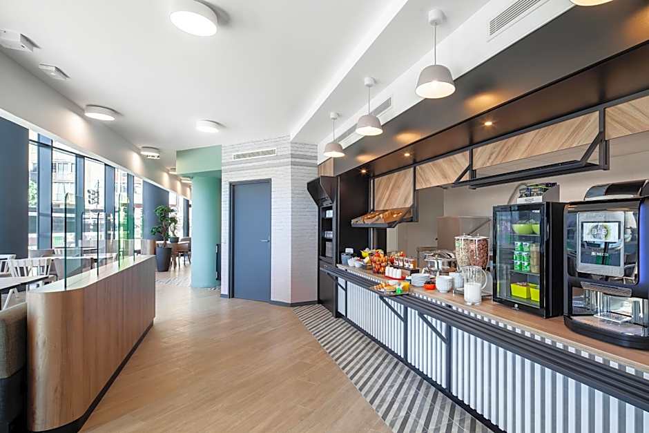 B&B HOTEL Paris Porte de Bagnolet