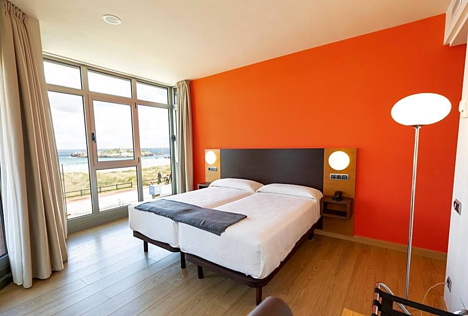 Hotel Marítimo Ris con garaje