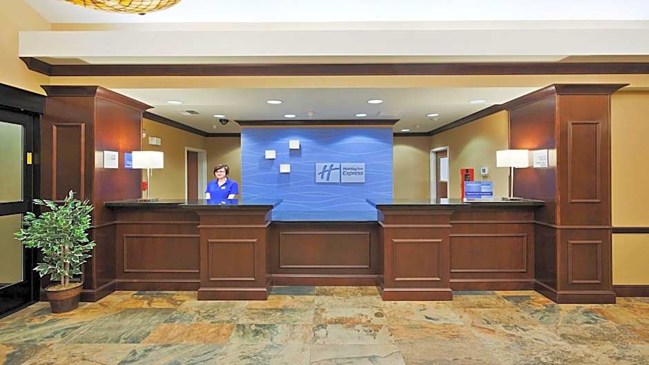 Holiday Inn Express and Suites Great Falls By IHG