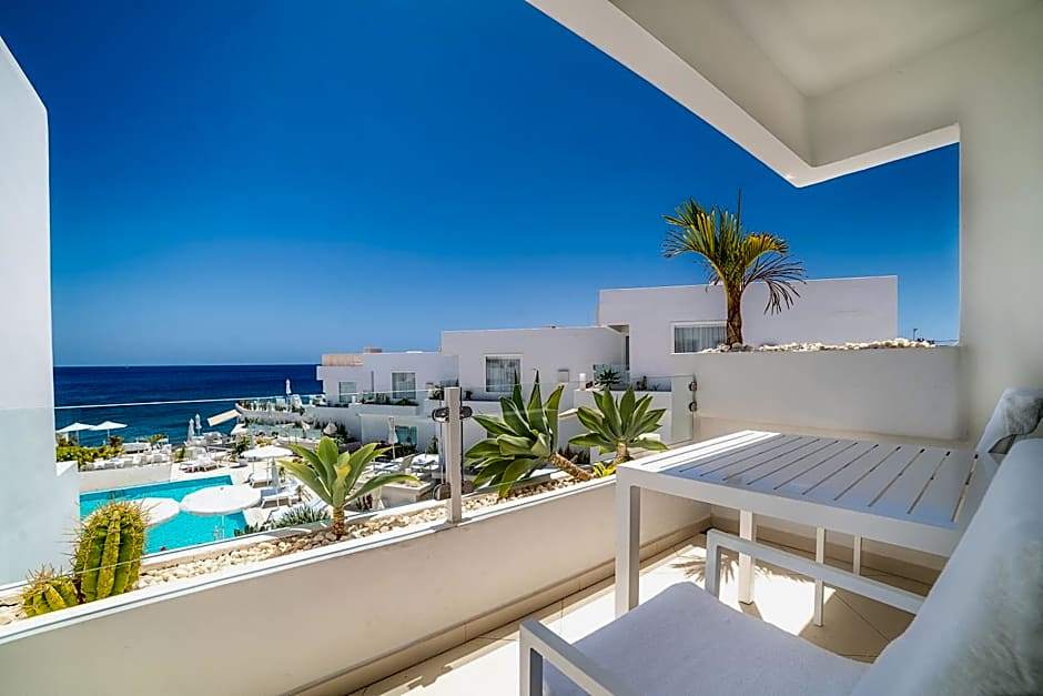 Lani's Suites de Luxe - Adults Only