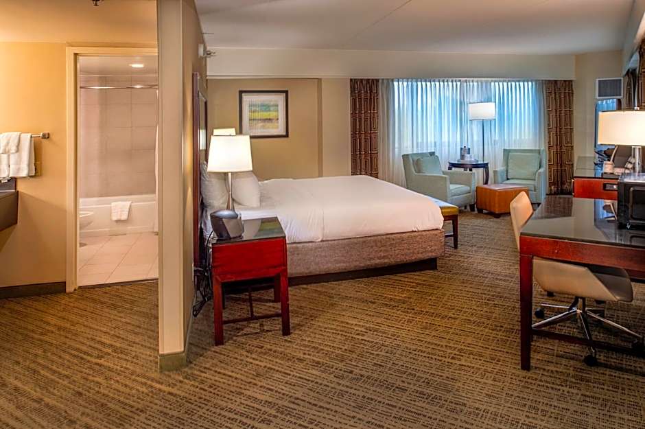 Crowne Plaza Hotel St. Louis Airport By IHG