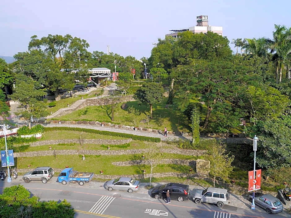 Hua Ge Hot Spring Hotel