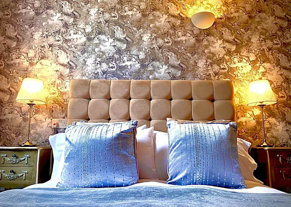 The Capon Tree Town House