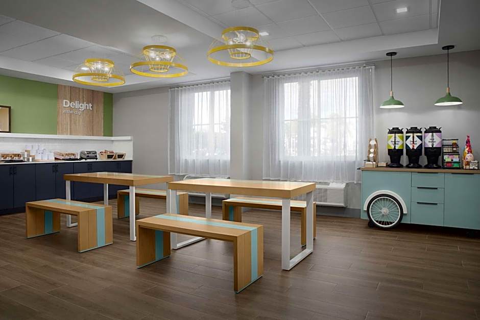 Spark by Hilton Miami Doral