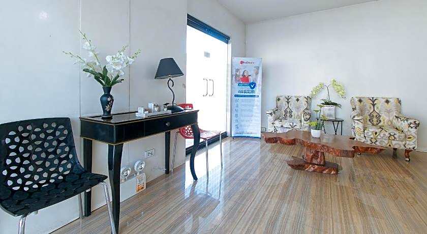 RedDoorz near SM Calamba