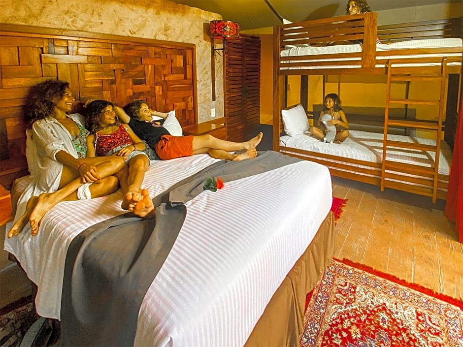 Serenity Authentic Glamping Tulum