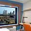 Holiday Inn Express & Suites Pittsburgh North Shore By IHG