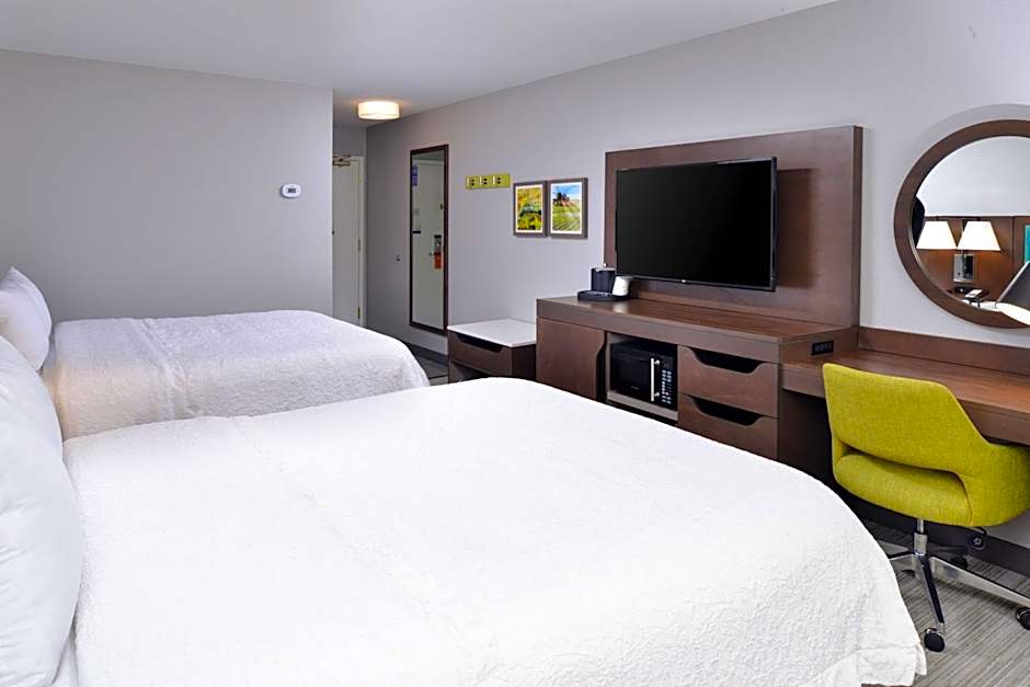 Hampton Inn By Hilton Laporte, In