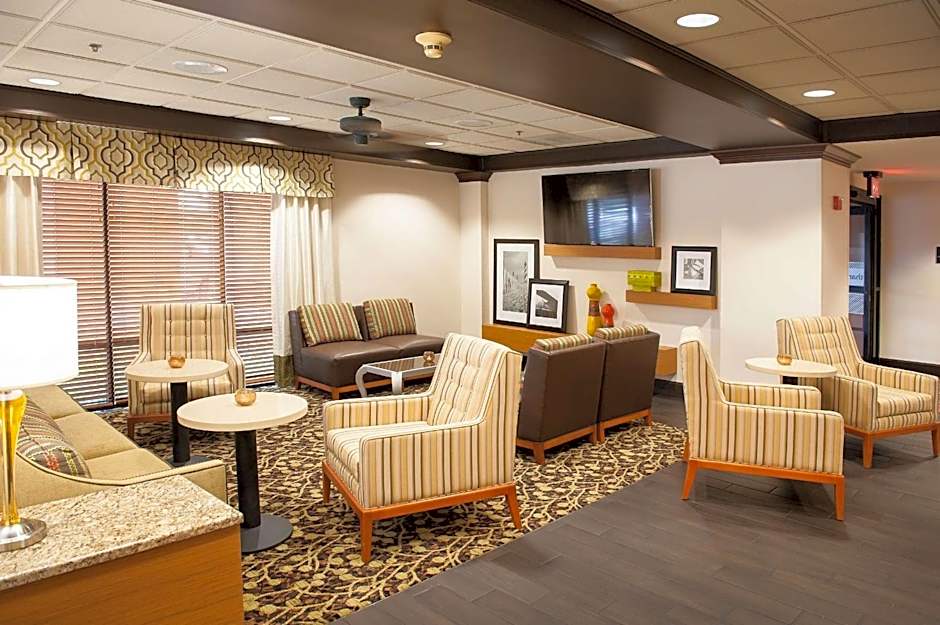 Hampton Inn By Hilton Pensacola-Airport (Cordova Mall Area)