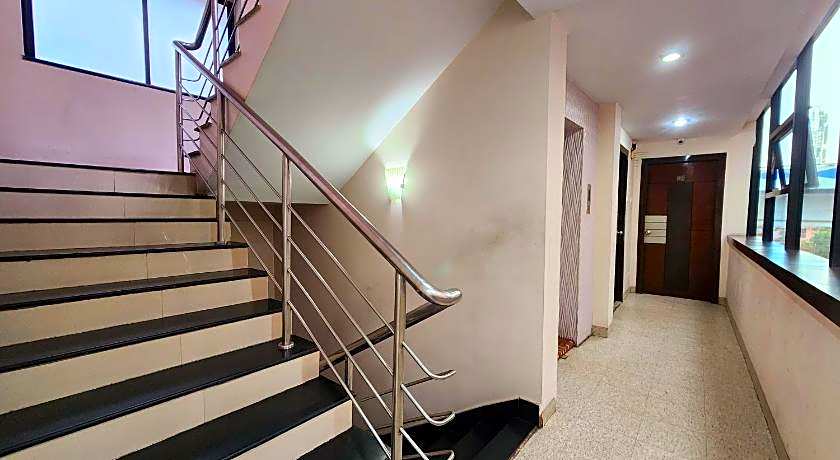 Hotel Lee International