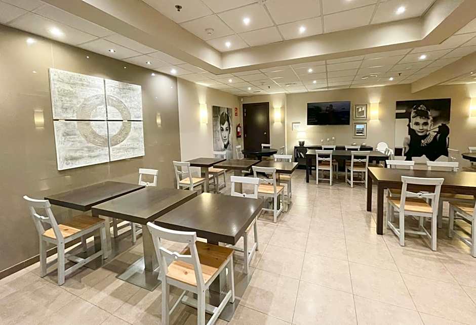 Sm Hotel Teatre Auditori