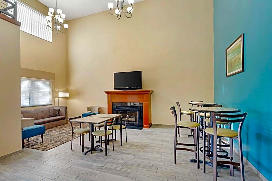 Best Western Plus Venture Inn